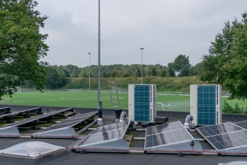 zonnepanelen sportpark